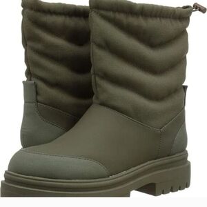 NIB Women's Olive Green Winter Fashion Boot By Rocket Dog